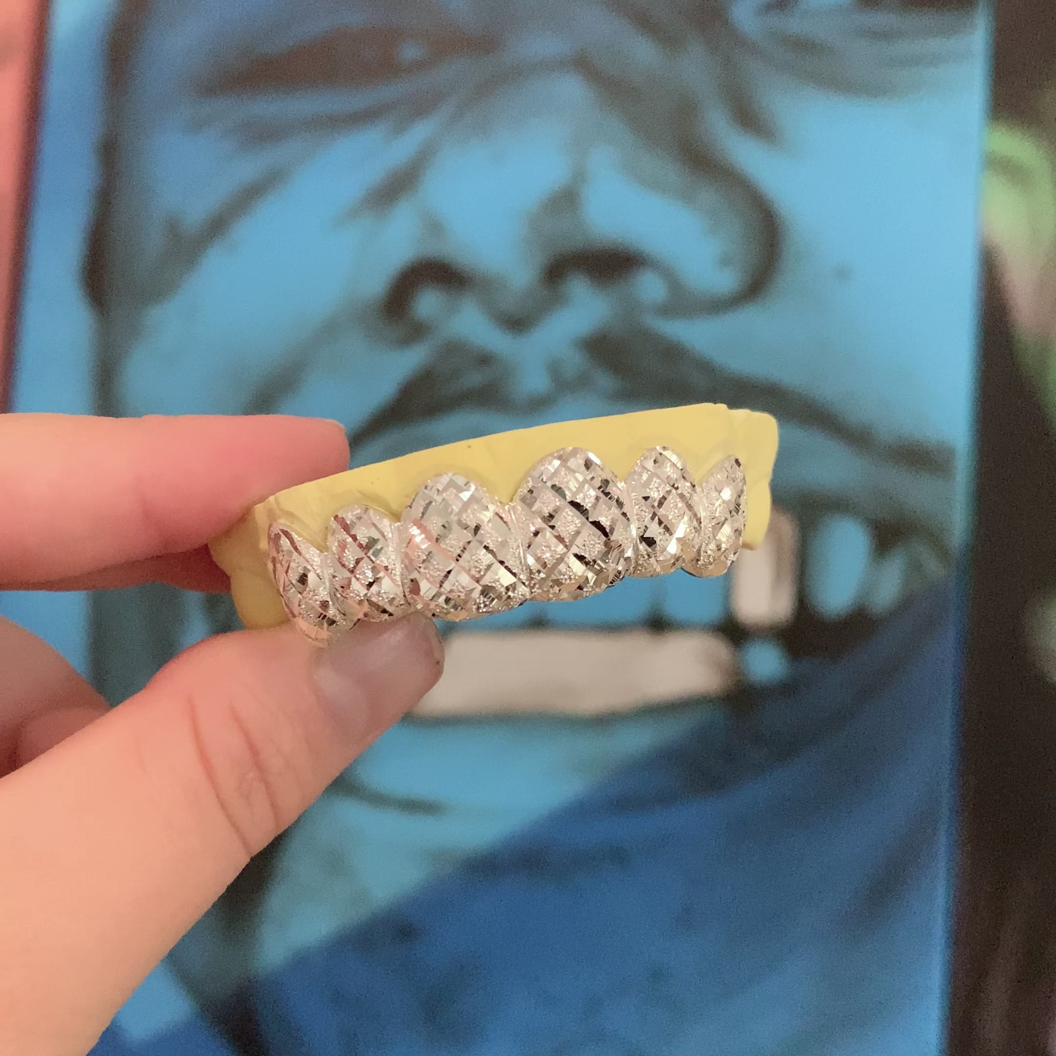 Gold teeth sale diamond dust